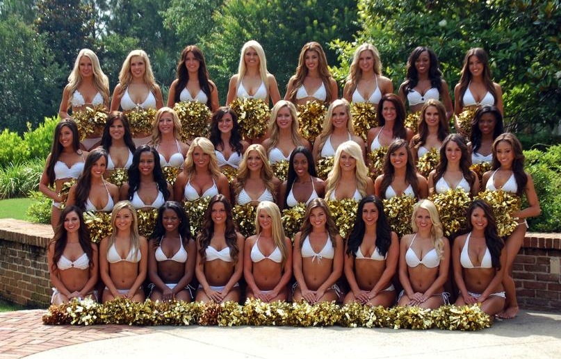 40-year-old mom makes New Orleans Saints cheerleading squad