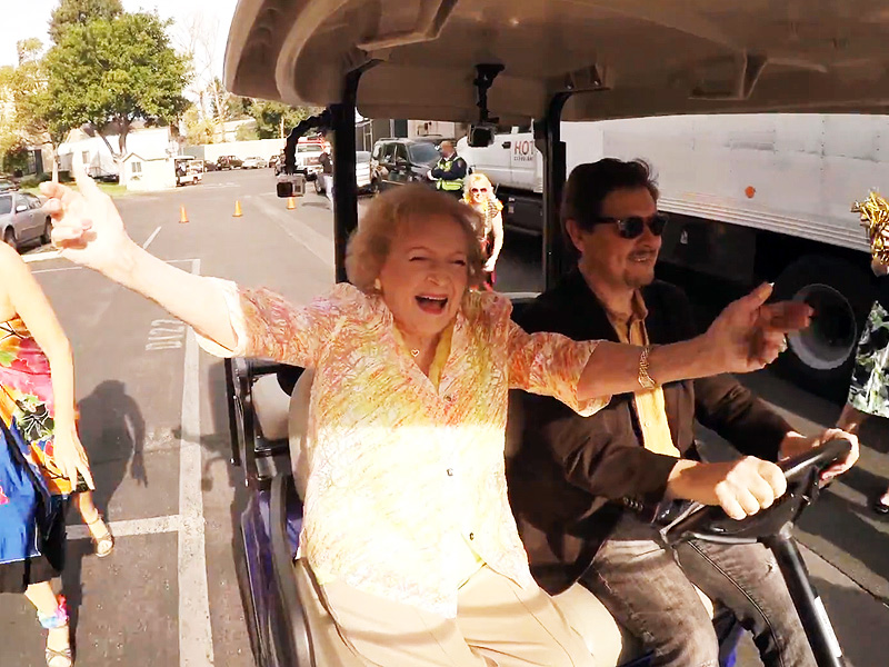 Betty White Is Surprised With A Flash Mob For Her 93rd Birthday 
