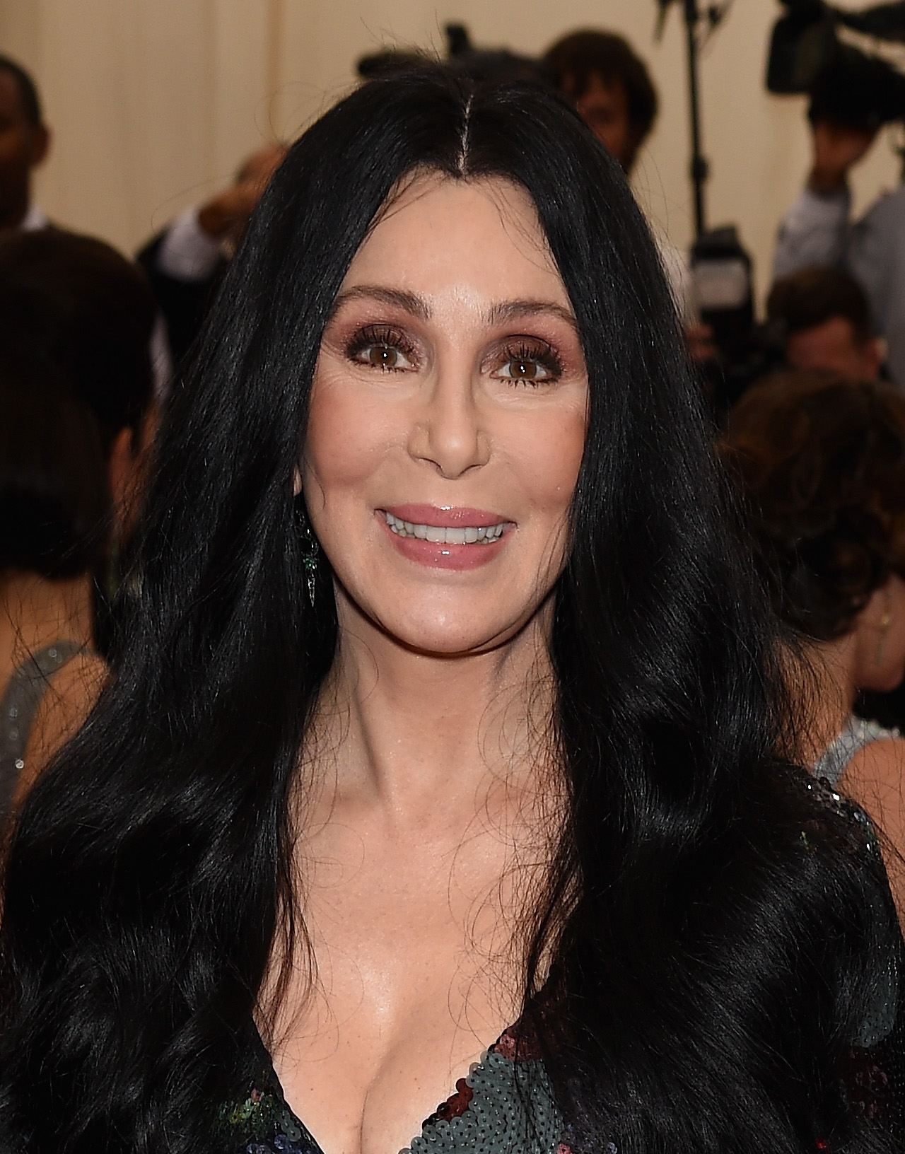 Cher is Ready to Perform Again After Recovering From a Serious Illness Closer Weekly