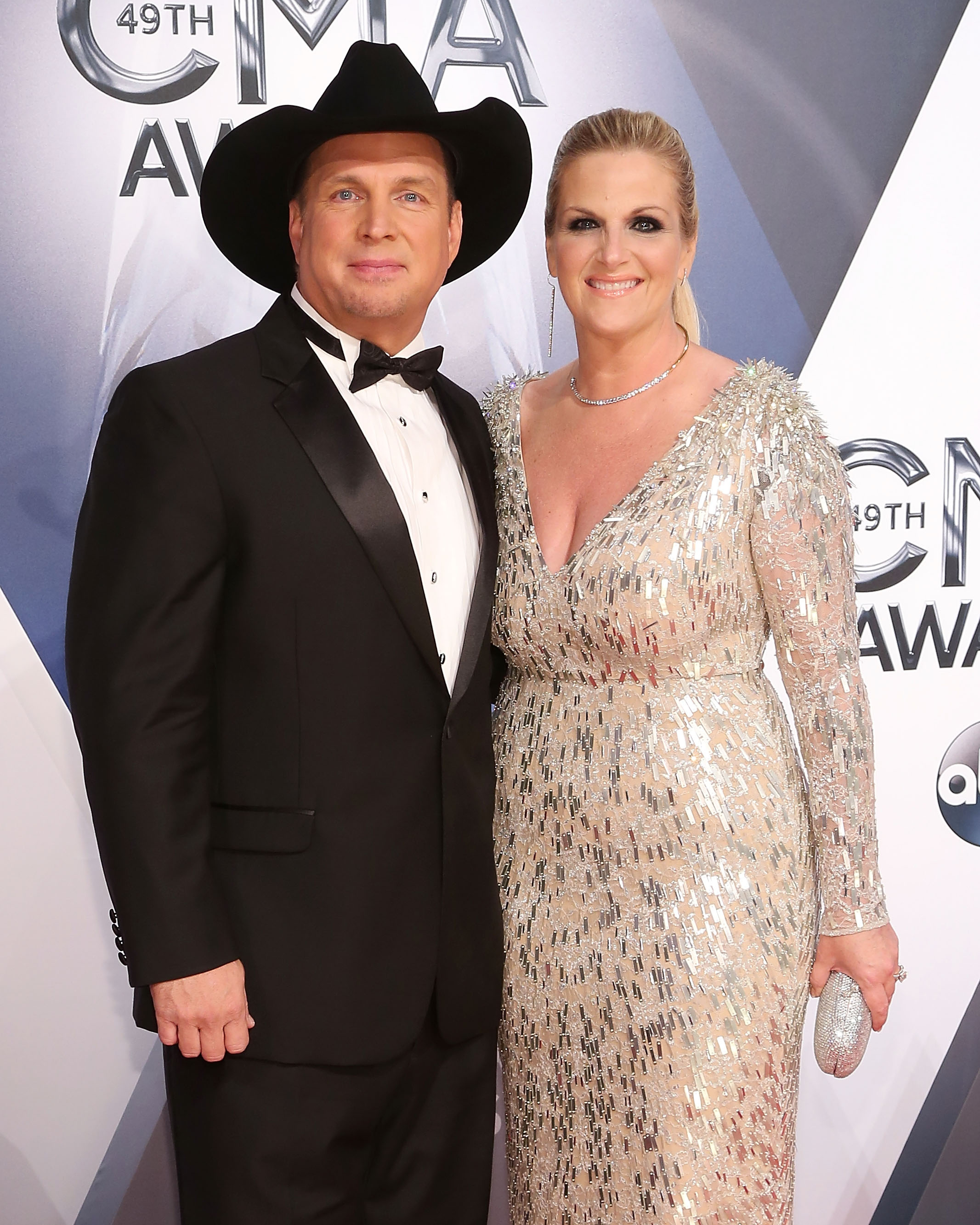 Country Couple Trisha Yearwood and Garth Brooks to Release a Duets