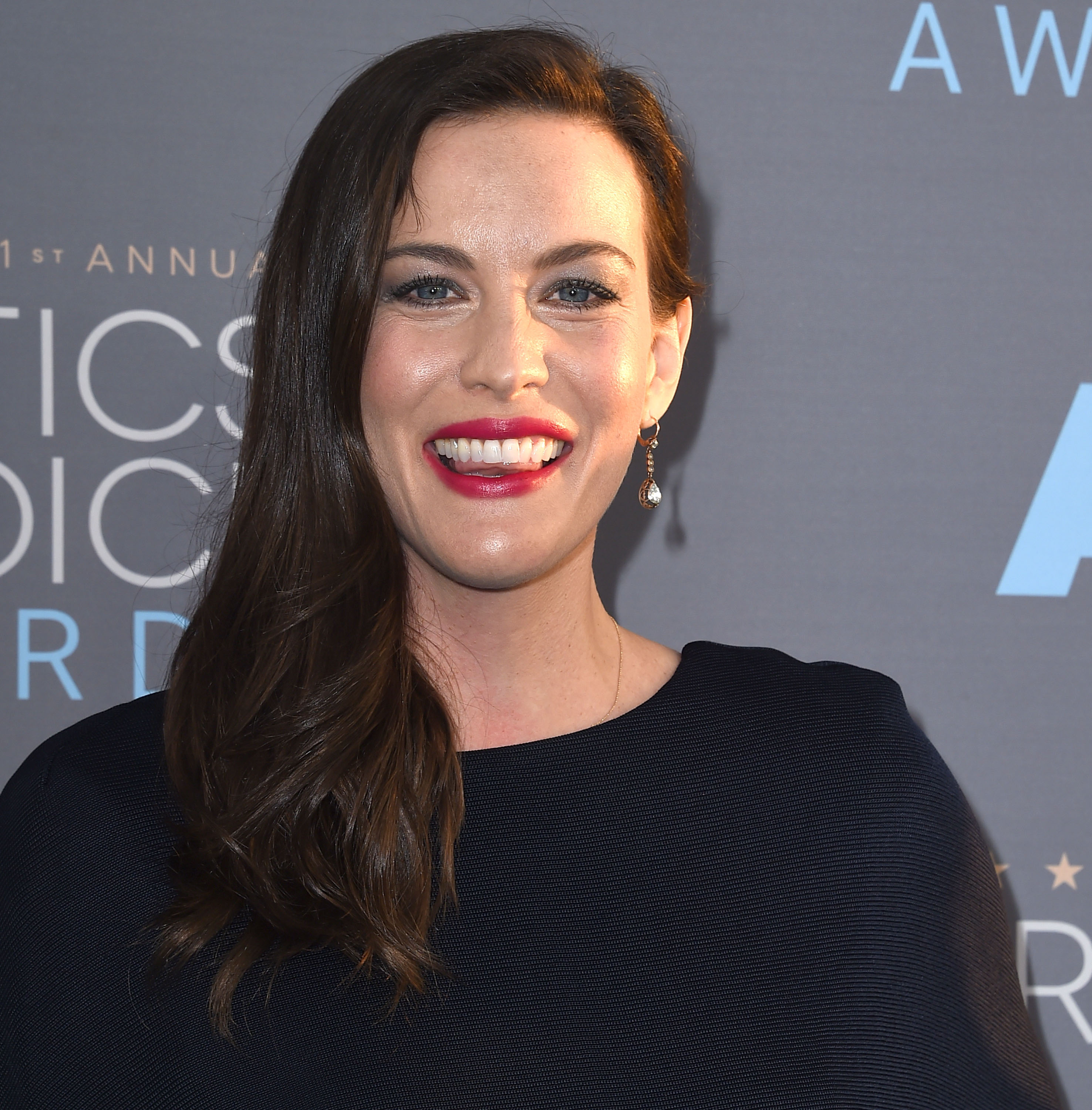 Liv Tyler Opens Up About Her Third Pregnancy, Wedding Planning With