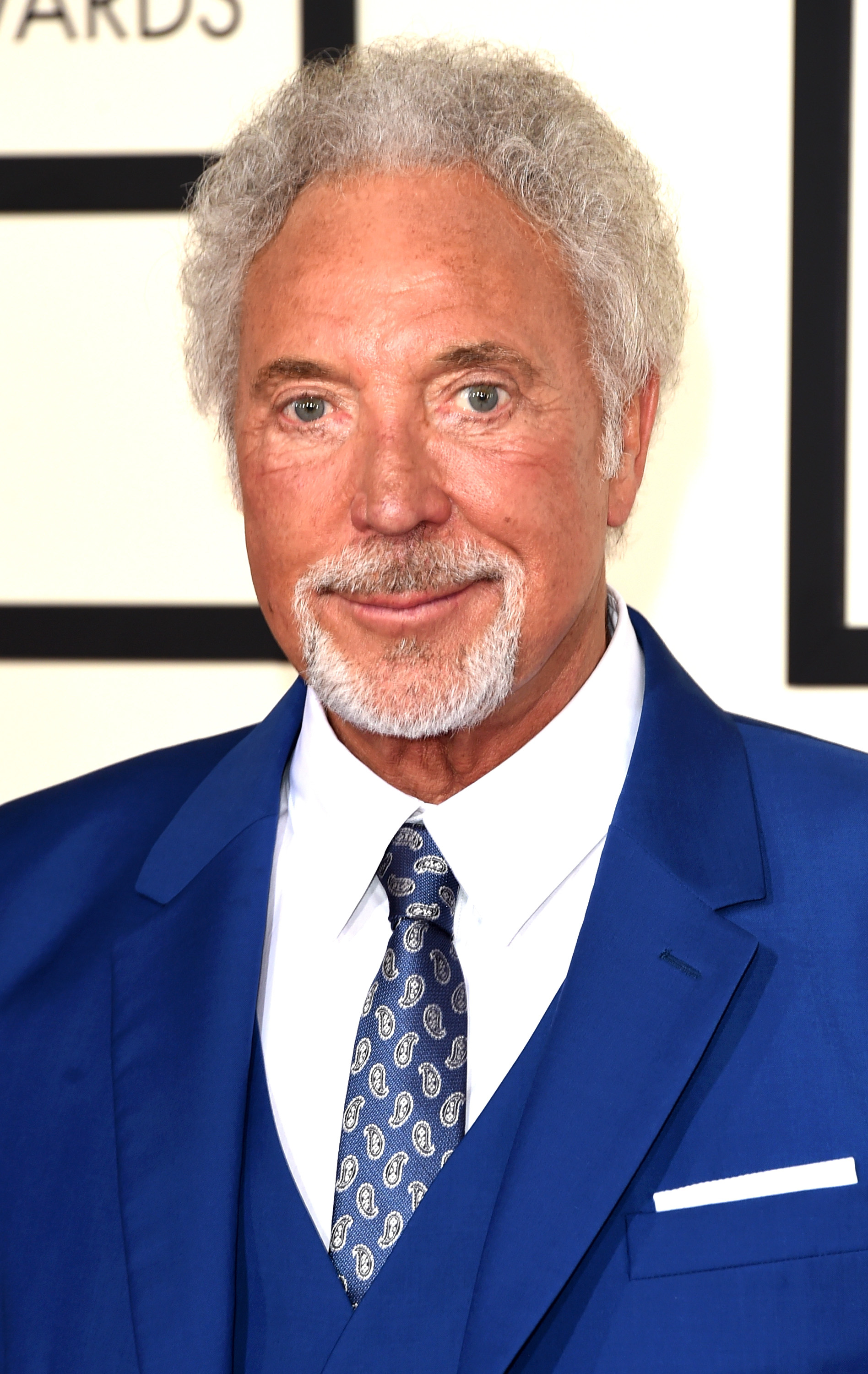 Tom Jones' Wife of 59 Years Has Died After Battling Cancer Closer Weekly