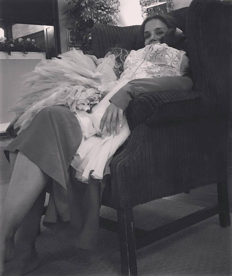 Katie holmes suri