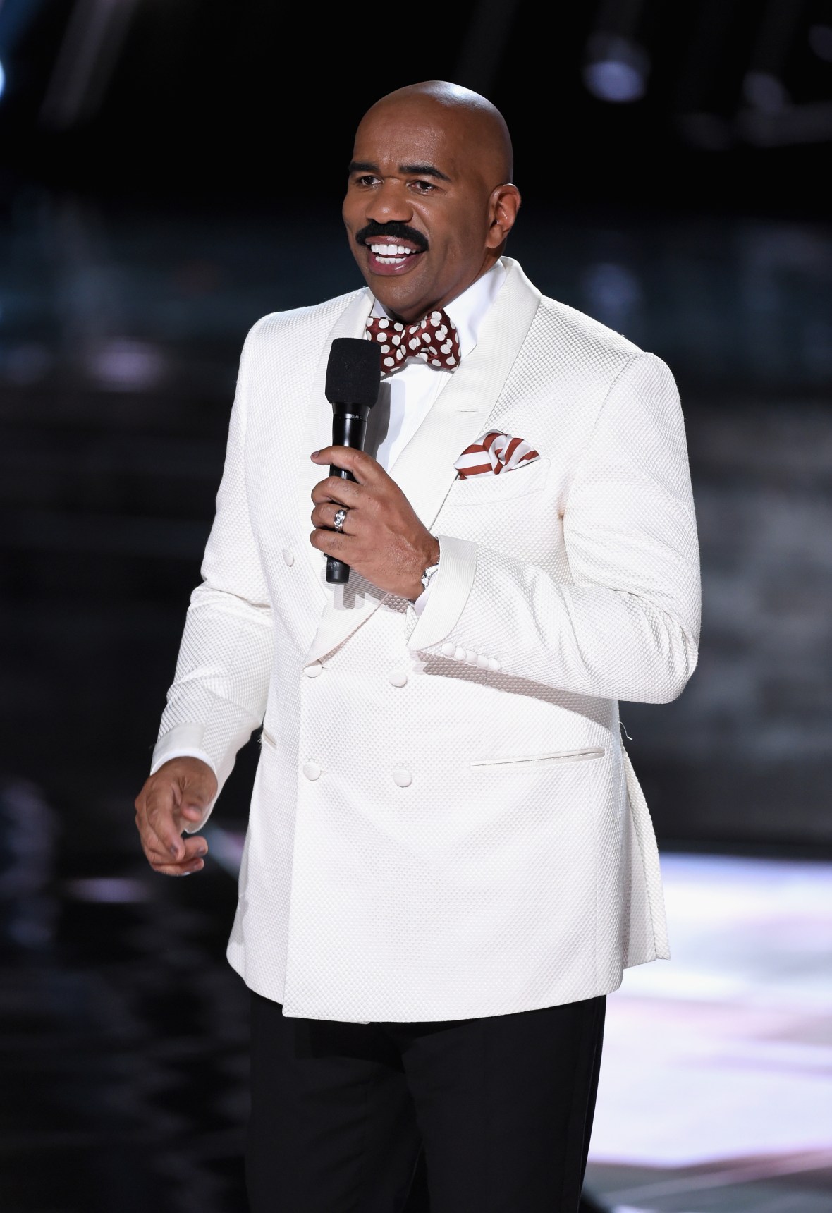 Steve Harvey / Steve Harvey Experienced Homelessness for 3 Years — 'It ... - Named broderick by his coal miner father jesse harvey and his mother eloise vera.