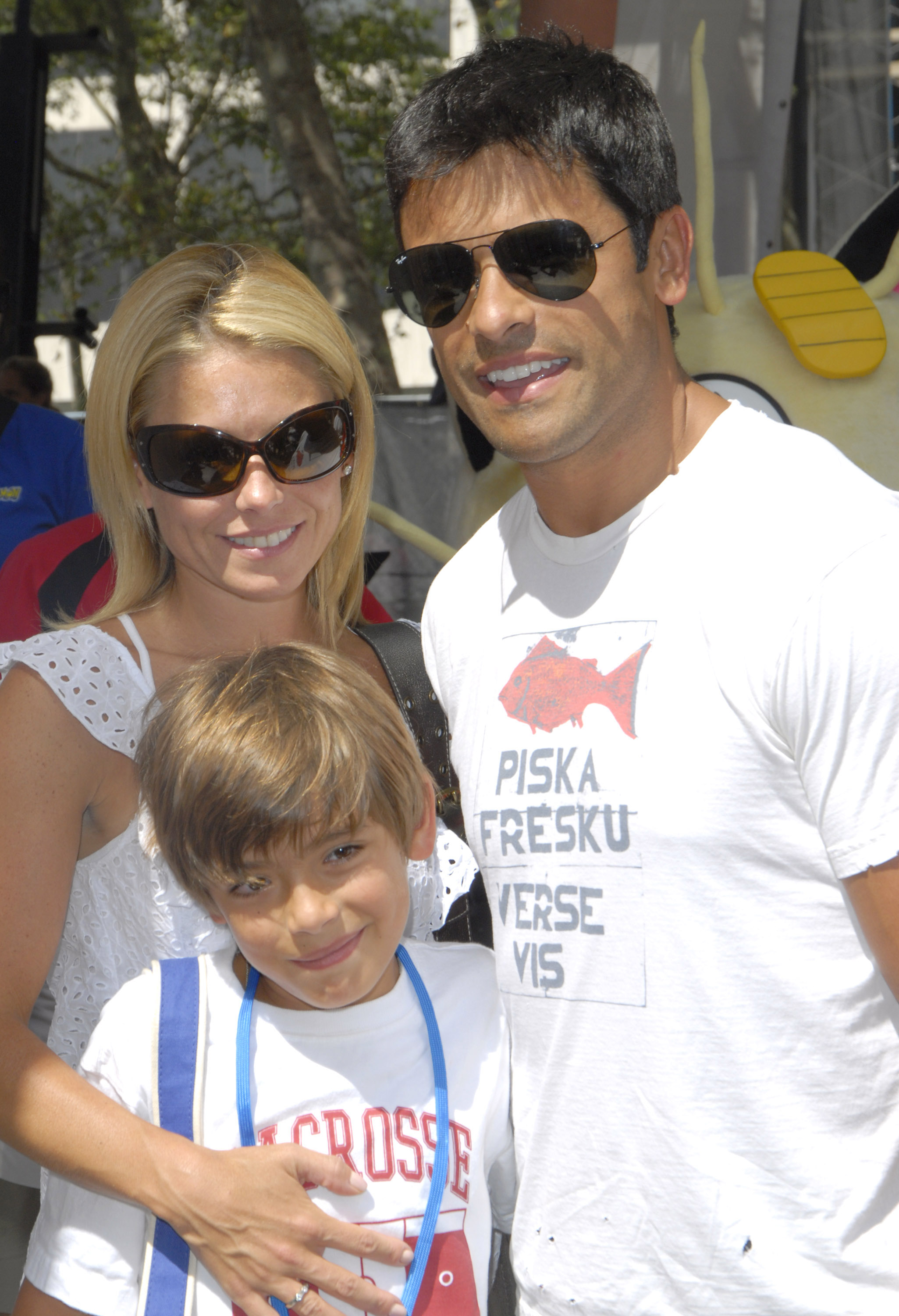 Kelly Ripa Celebrates Son Michael S 20th Birthday By Taking Him To A Winery