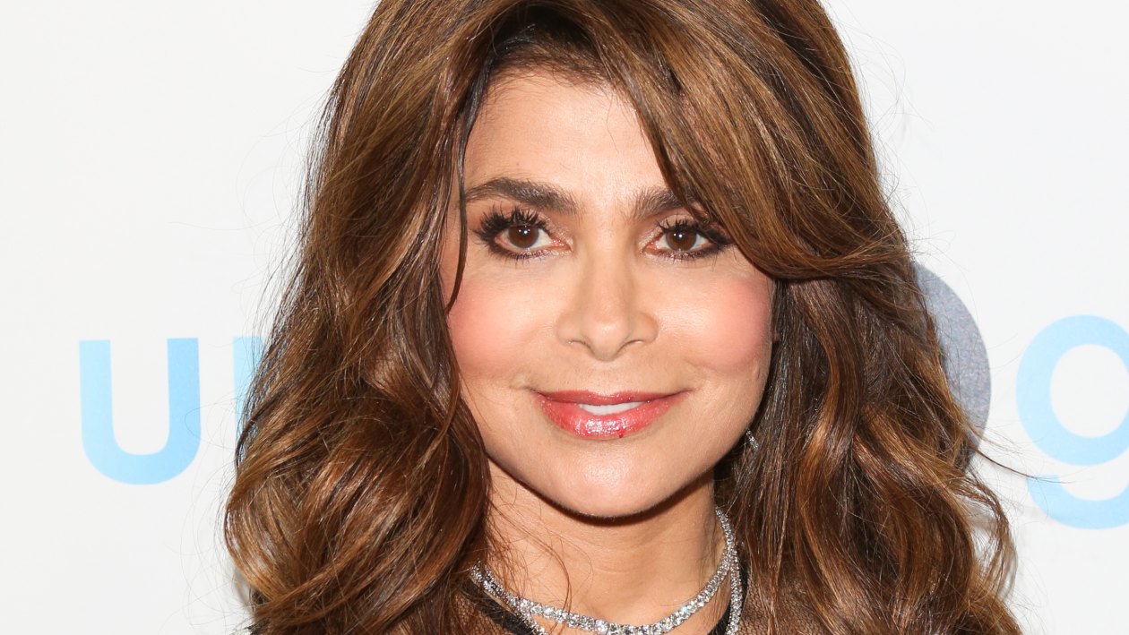 Paula Abdul Dishes on Her First Tour in 25 Years "It's Not Easy!"