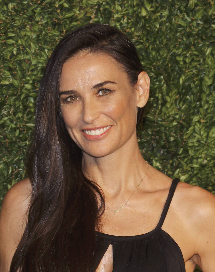 Demi moore