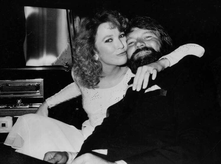 tanya tucker glen campbell getty images