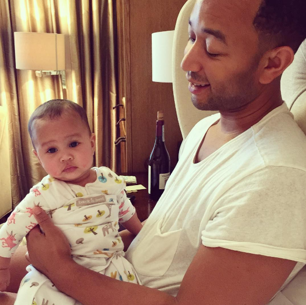 John Legend and Chrissy Teigen's Baby Daughter Luna Looks Just Like Her ...