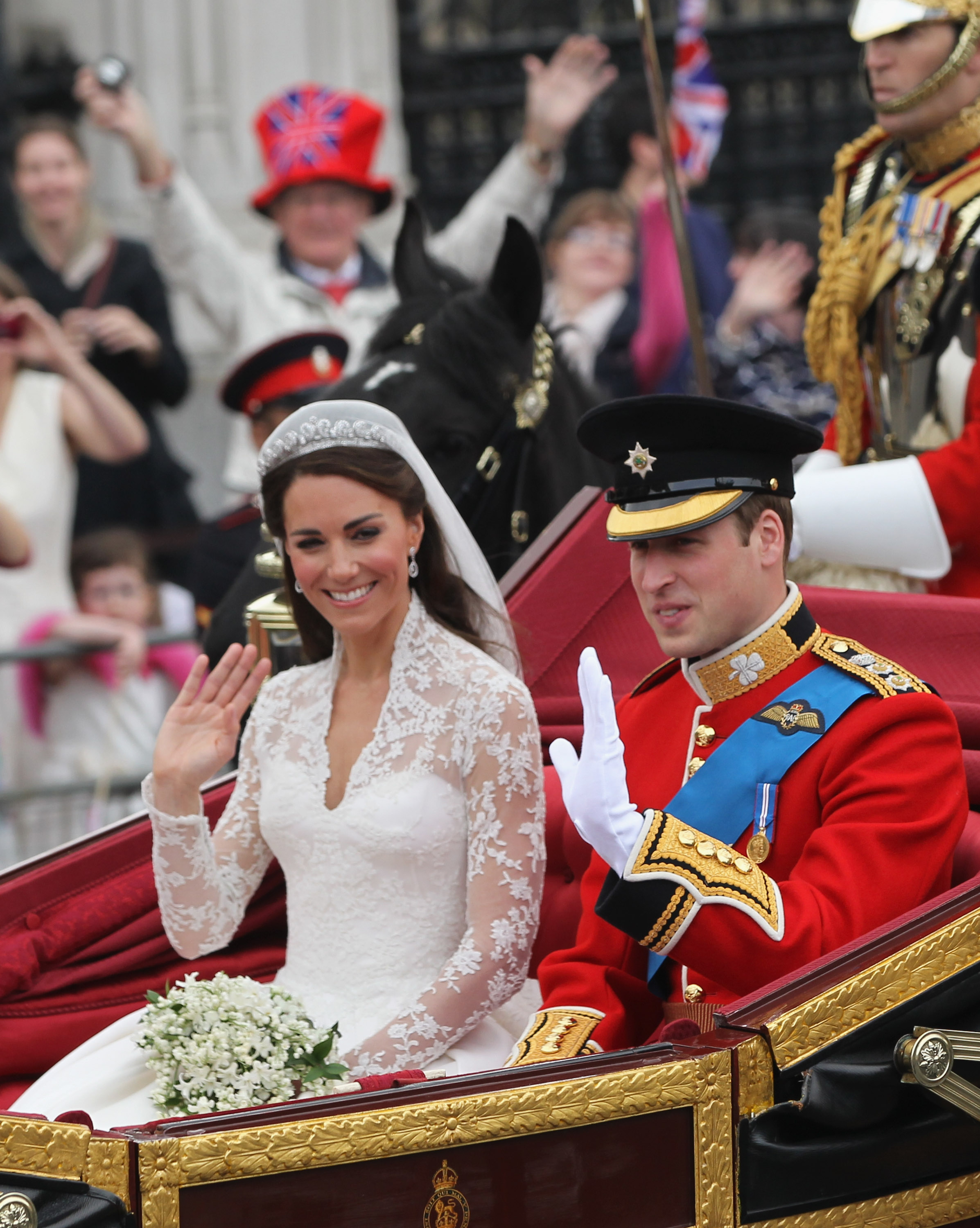 Kate Middleton's Wedding Dress — Everything You Need to Know About Her ...