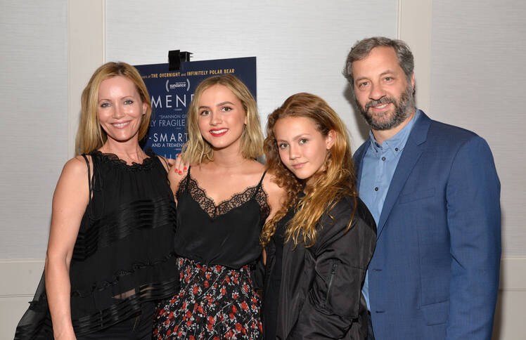 judd apatow leslie mann kids getty images