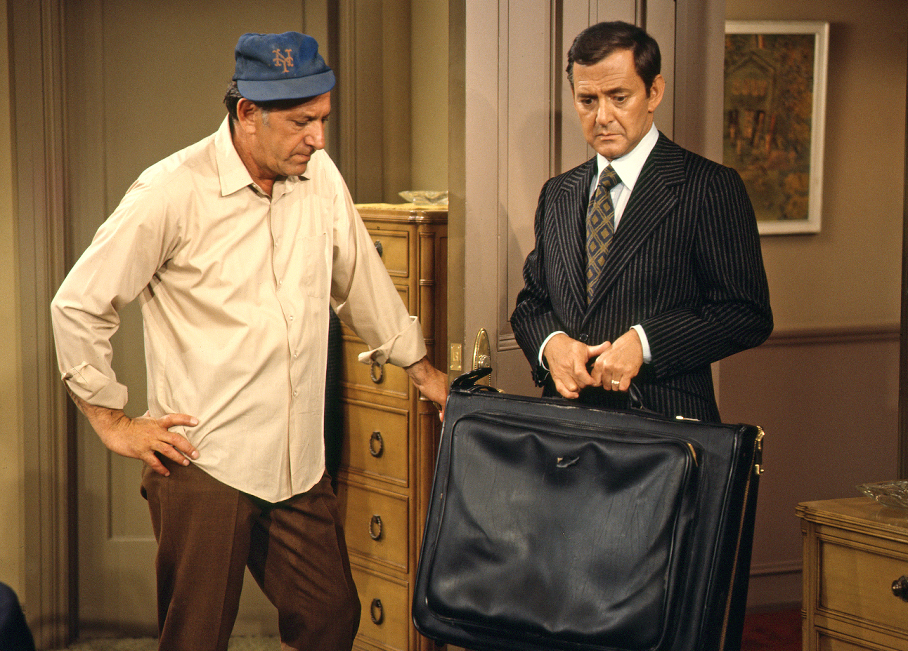 'The Odd Couple' Set Secrets About the Series Revealed