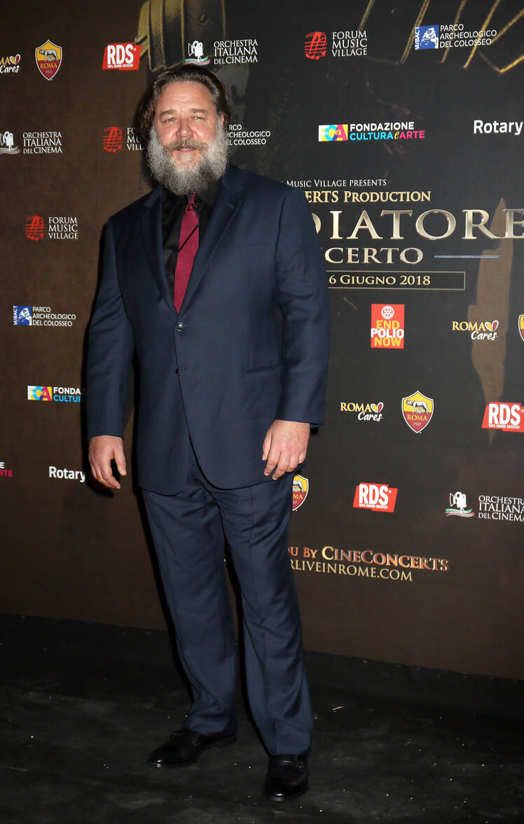russell crowe and terri irwin