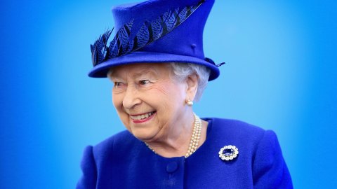 Queen Elizabeth Full Name: Royal Family Never Calls Her Elizabeth ...