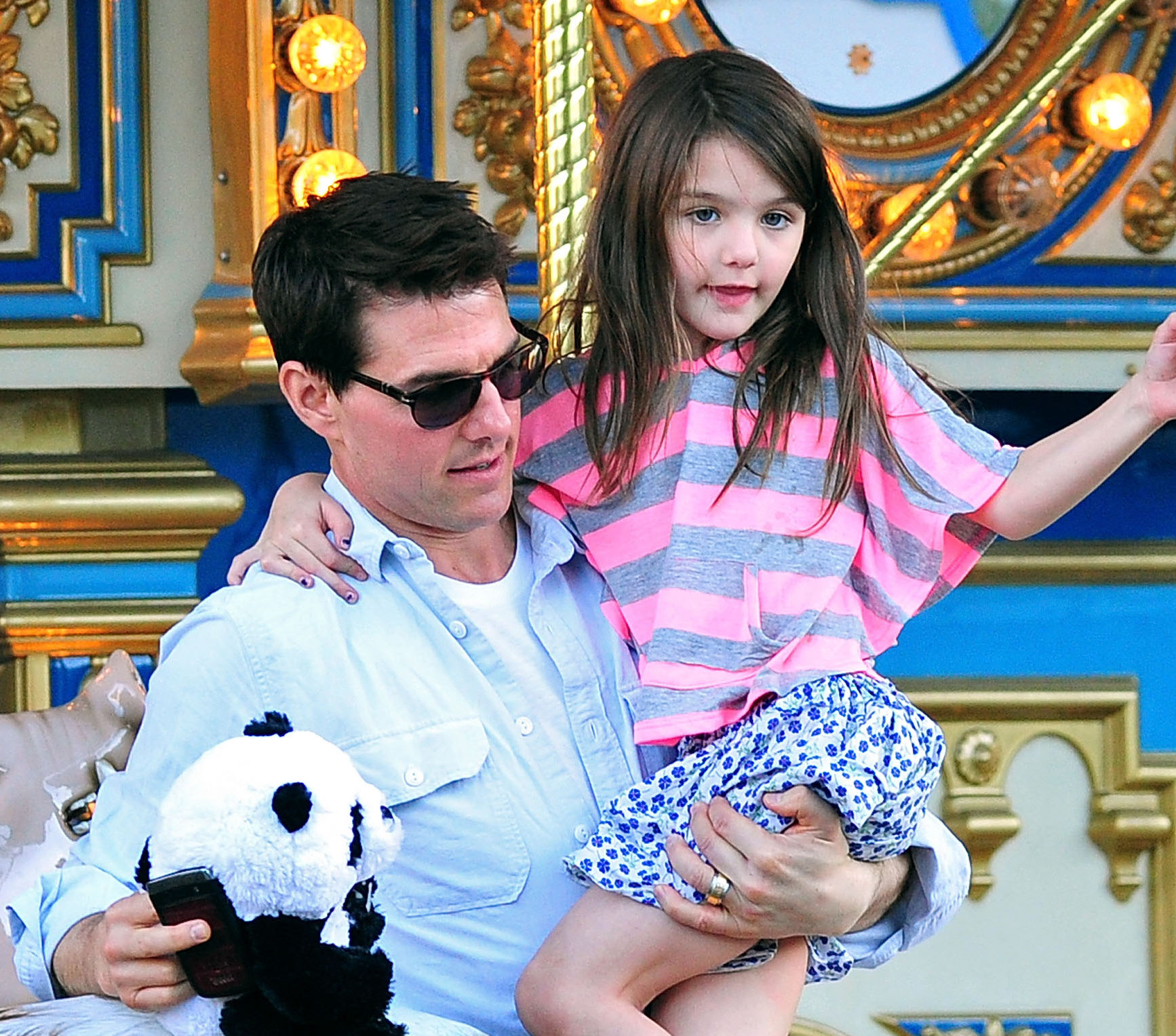 Suri Cruise Wants to Be an Actress Like Parents Tom Cruise and Katie Holmes