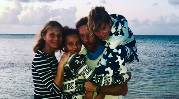 Gwyneth Paltrow Posts New Instagram Photo With Kids Apple And Moses