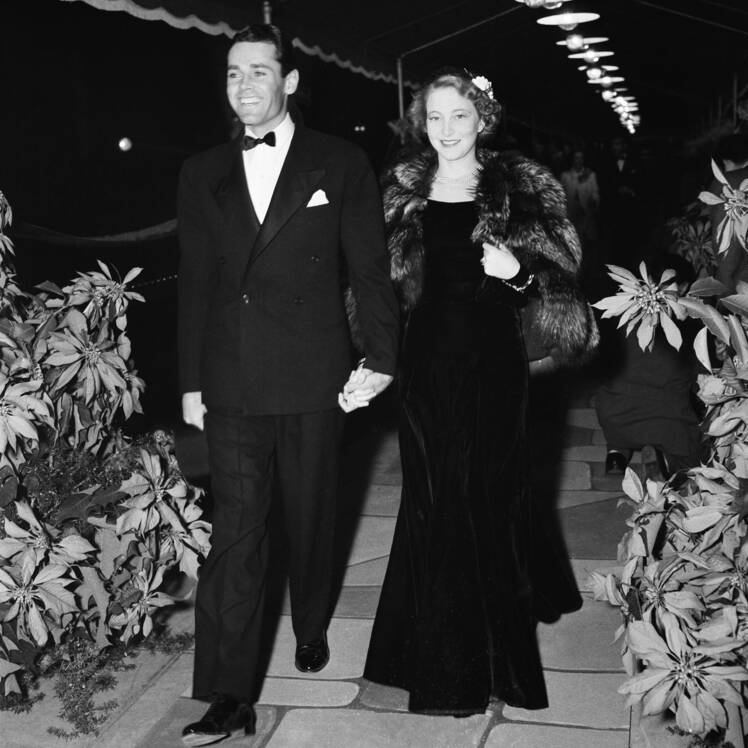 jane fonda parents