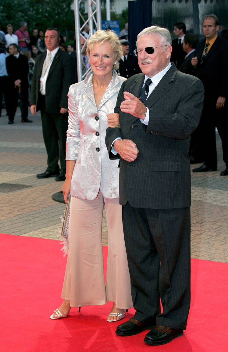 glenn and her father, dr. william. (photo credit: getty images)