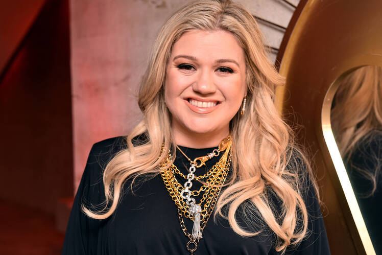 Kelly clarkson health