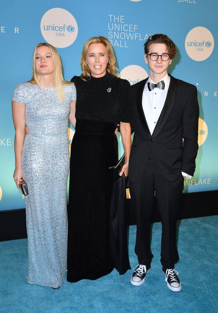 tea-leoni-kids-grown