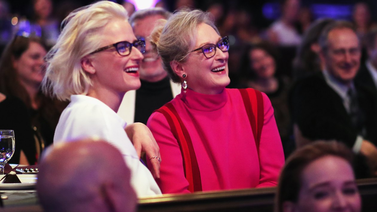 Meryl Streep Set To Become Grandma For First Time As Daughter Mamie