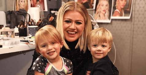Kelly-Clarkson-Kids