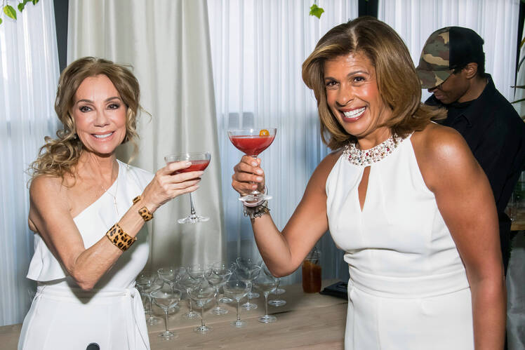 Kathie lee Gifford and Hoda Kotb