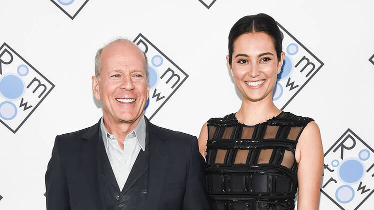 bruce-willis-black-suit-emma-hemming-willis-black-dress