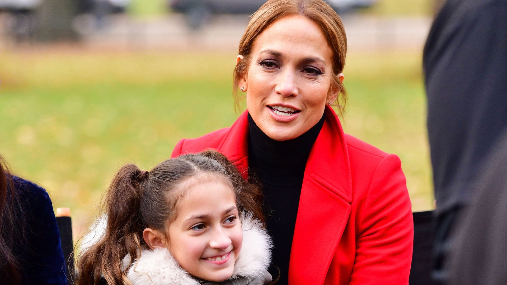 Jennifer Lopez's Daughter Emme, 11, Sings Alicia Keys Song Video