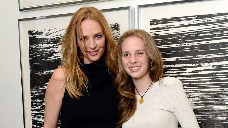 uma-thurman-daughter-maya-hawke