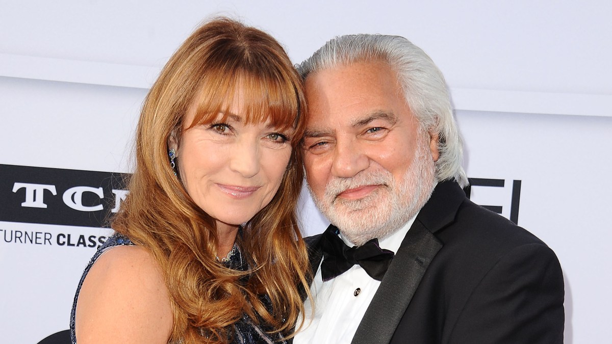 Jane Seymour Gushes About Her 'Wonderful' Boyfriend David Green