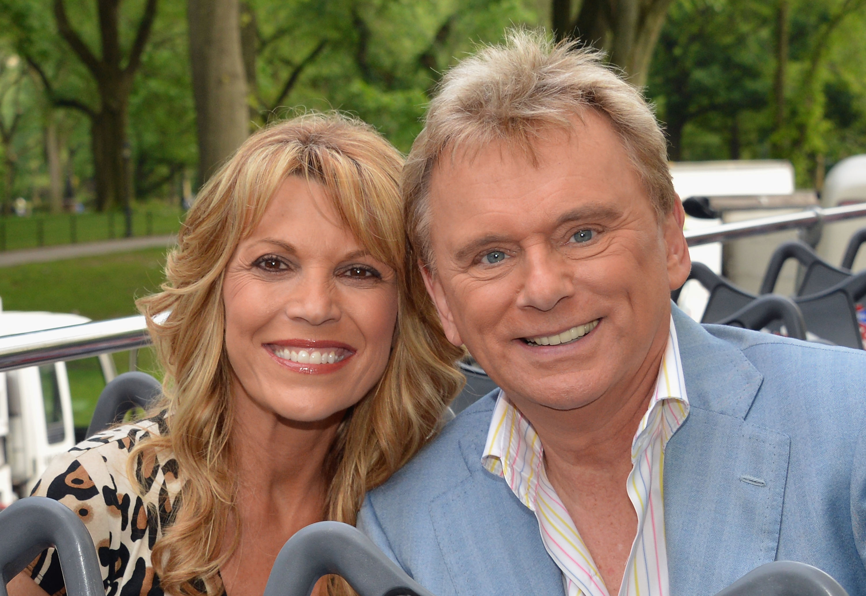 How long has pat sajak and vanna white hosted wheel of fortune