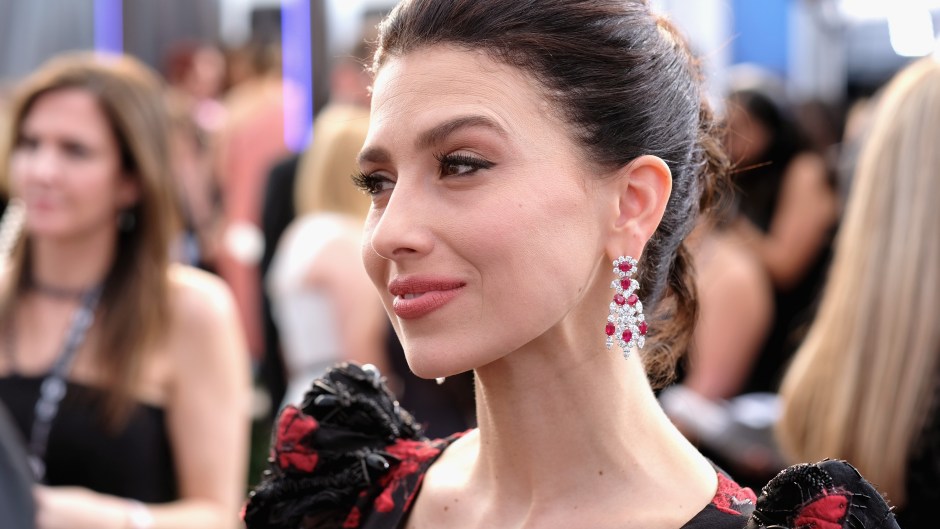 Hilaria Baldwin Looks Unrecognizable With Short Blonde Hair!