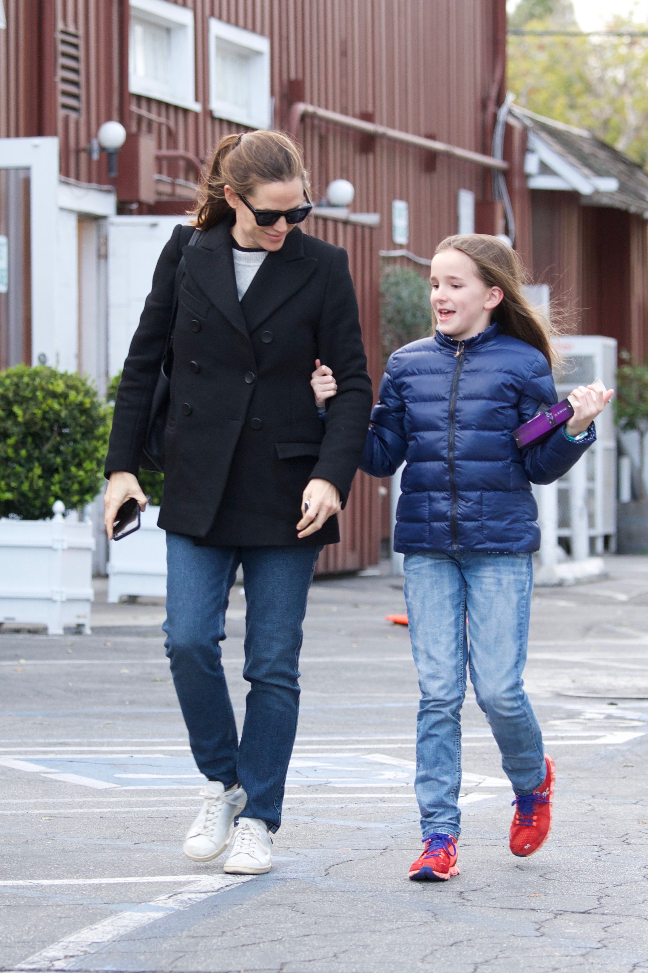 Jennifer Garner and Daughter Seraphina Bond in New Photos