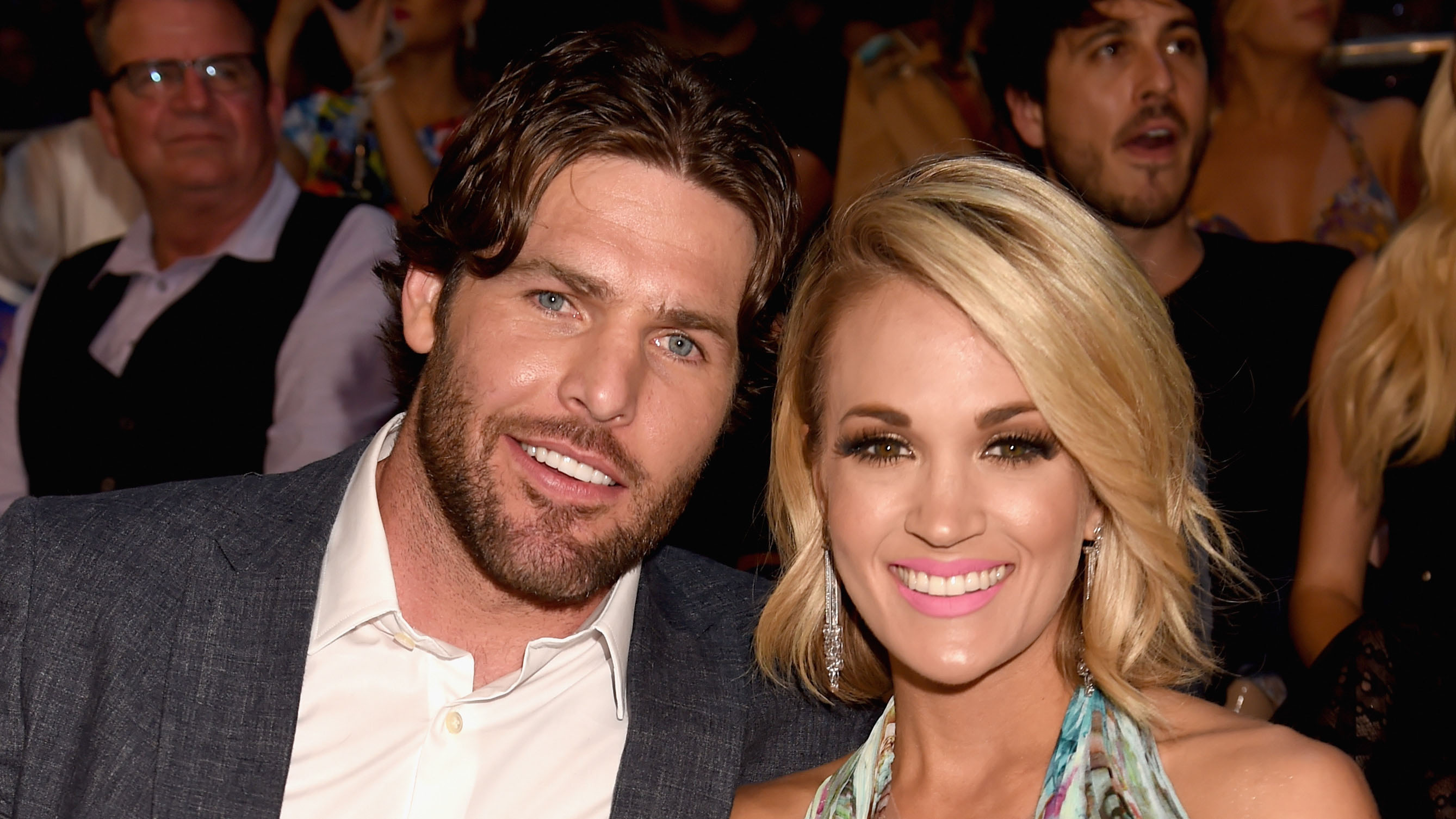 Carrie Underwood Brings Husband Mike Fisher As Her Date To CMA Awards