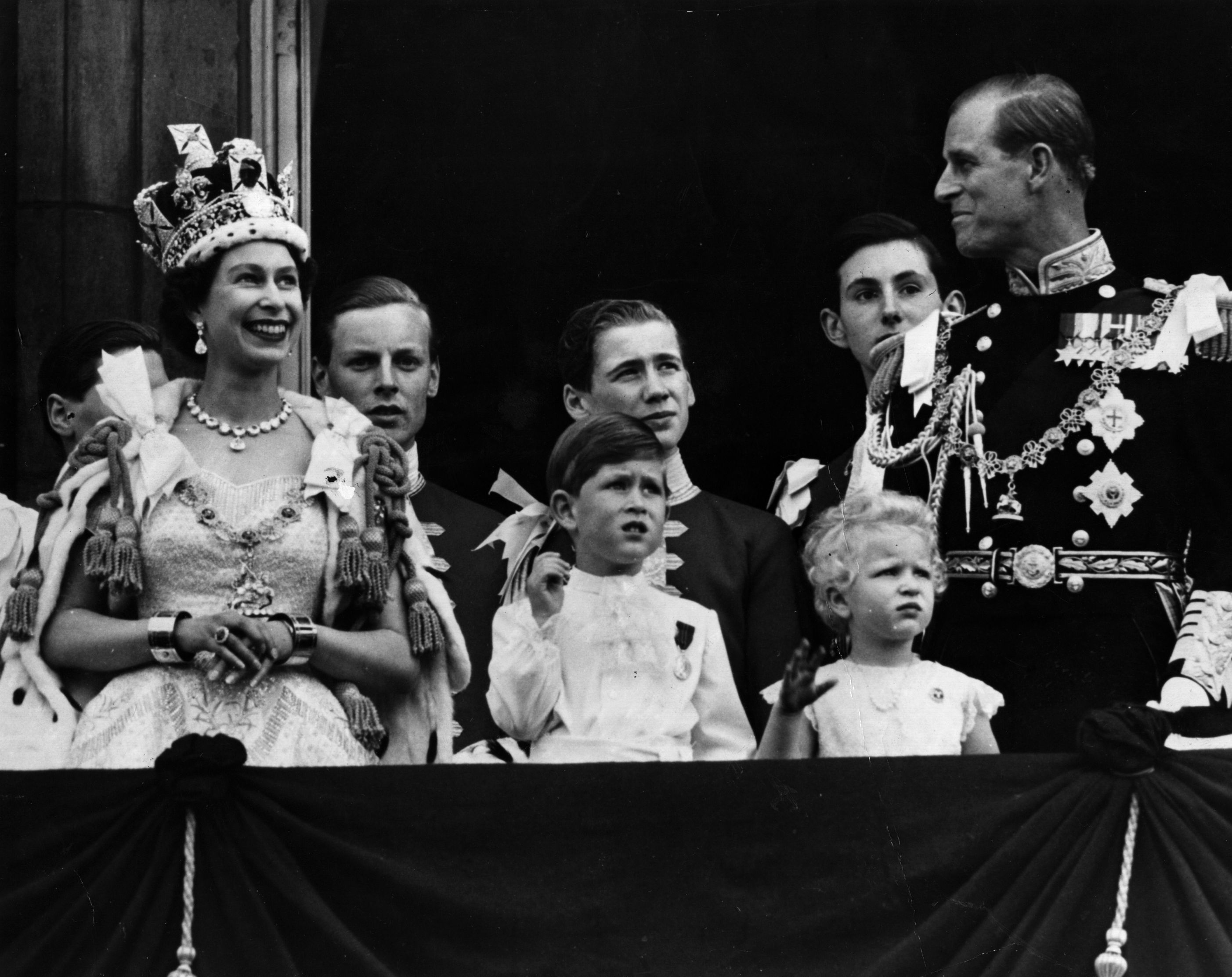Horrible carriage, unwieldy crowns: Queen Elizabeth's candid views of  coronation and royal jewels