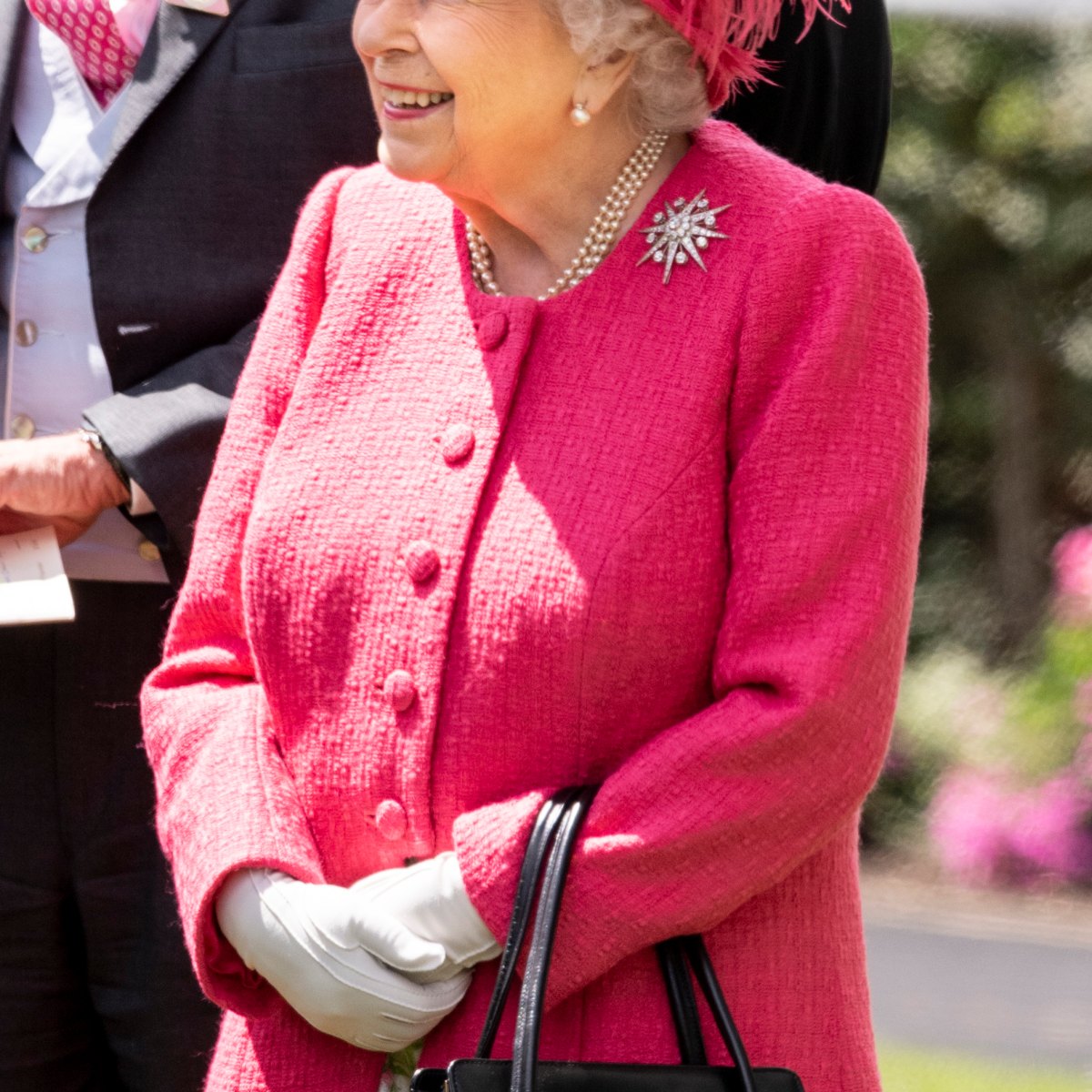 Queen Elizabeth Is Tickled Pink At The Royal Ascot