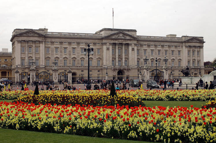buckingham-palace