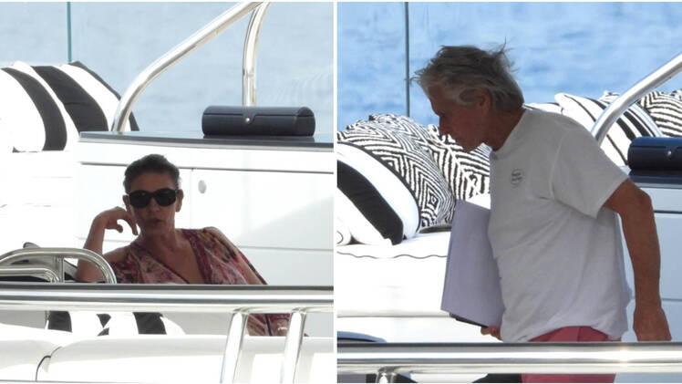 catherine-zeta-jones-michael-douglas-yacht-portofino-vacation