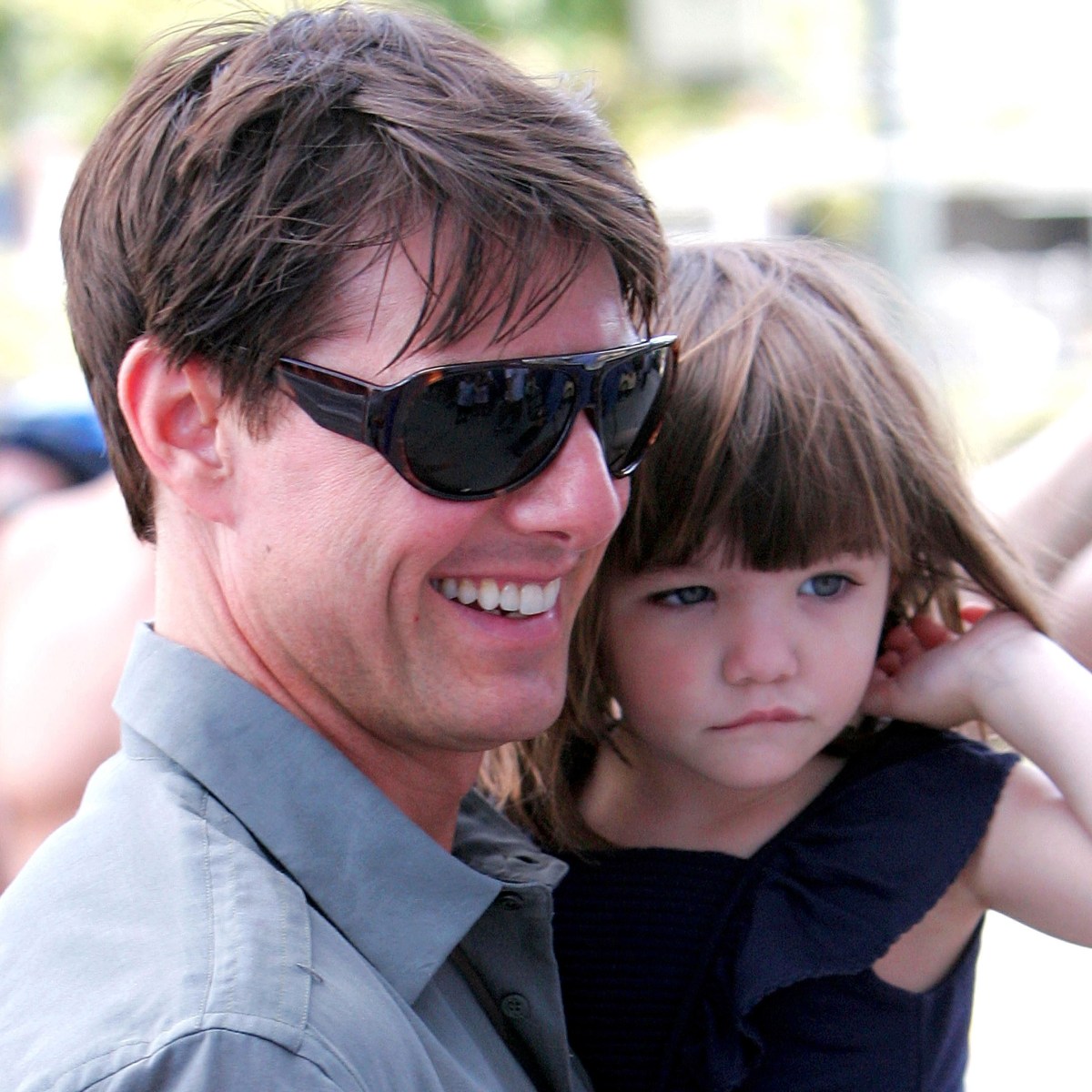 Suri Cruise Through The Years Katie Holmes And Tom Cruise S Child