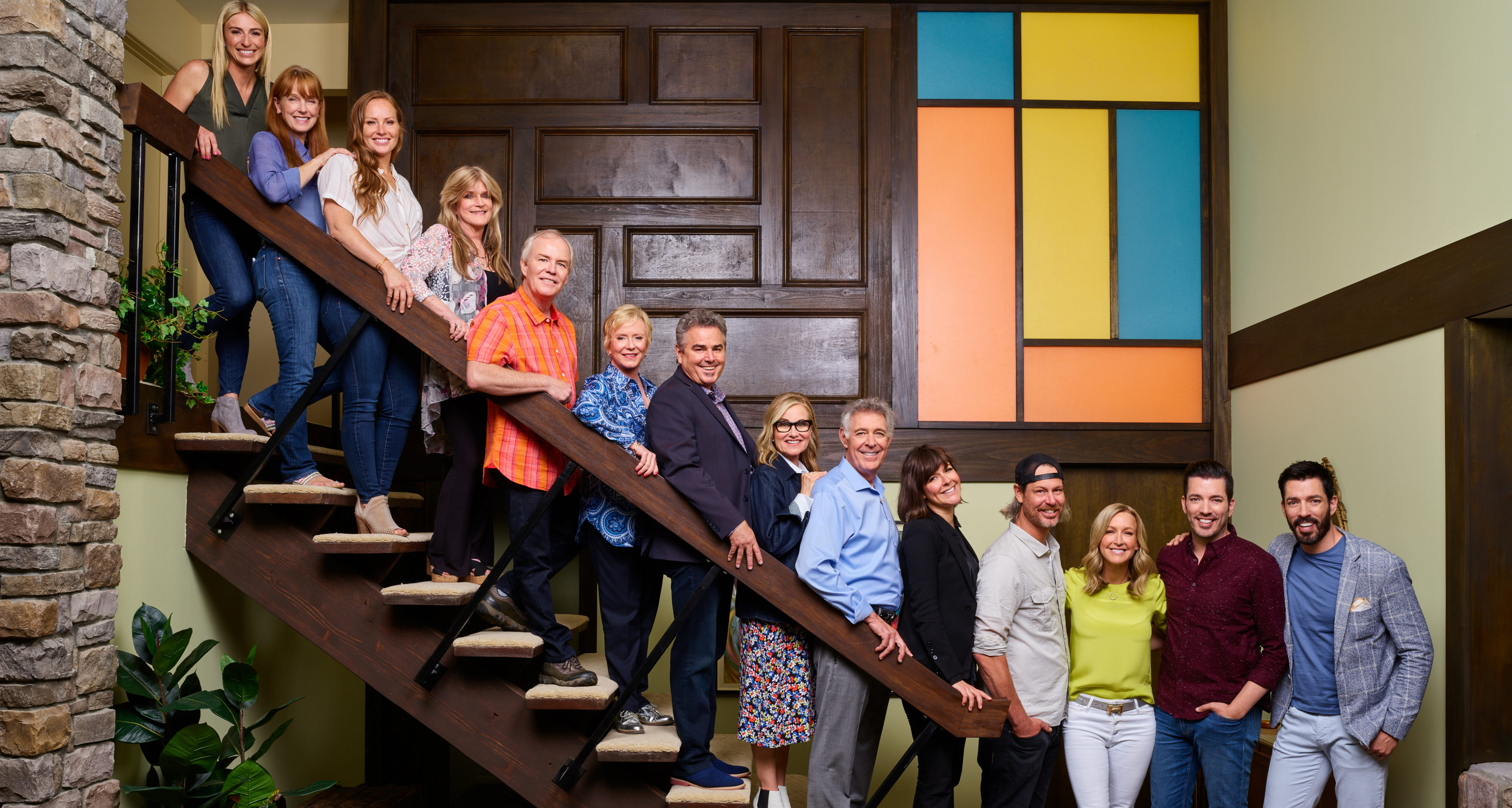 the brady bunch hgtv christmas special is coming after renovation