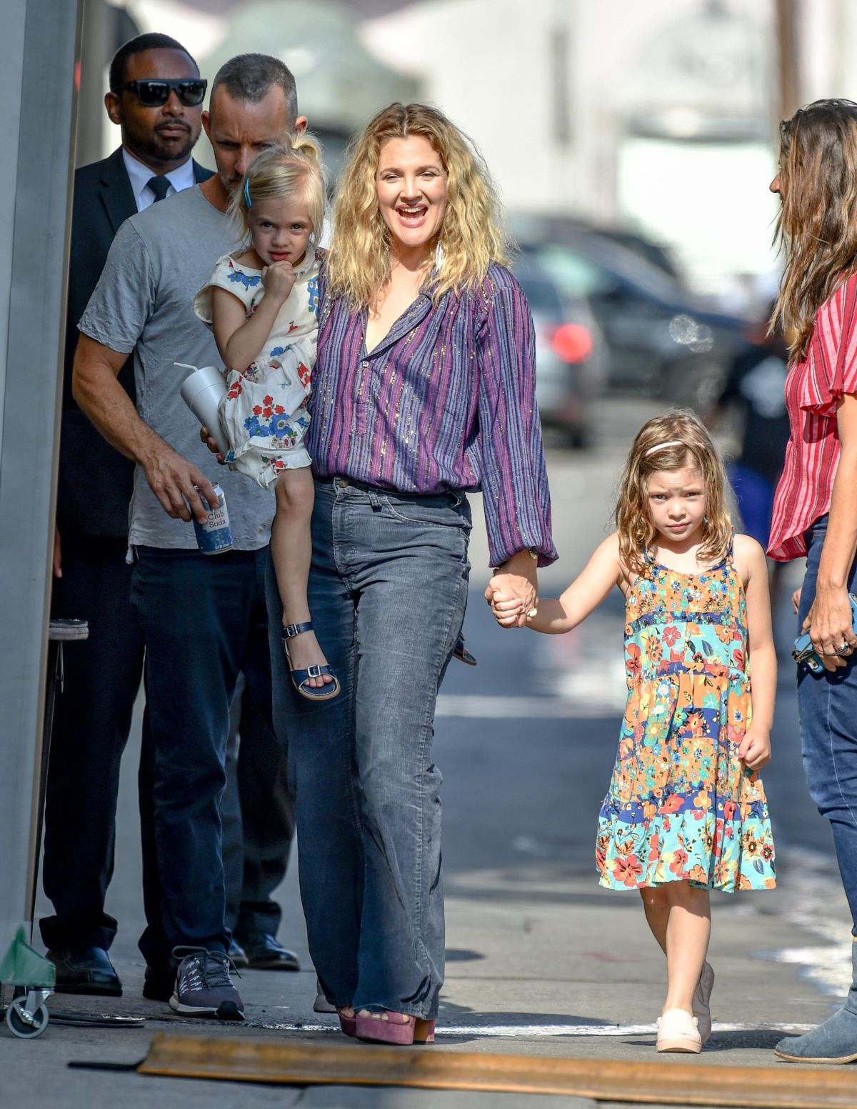 Drew Barrymore Cried Every Day Due To Mom Duties In Quarantine