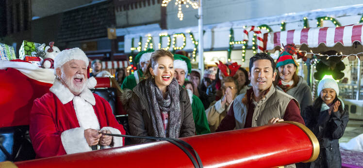 hallmark-channel-announces-2019-christmas-movie-lineup