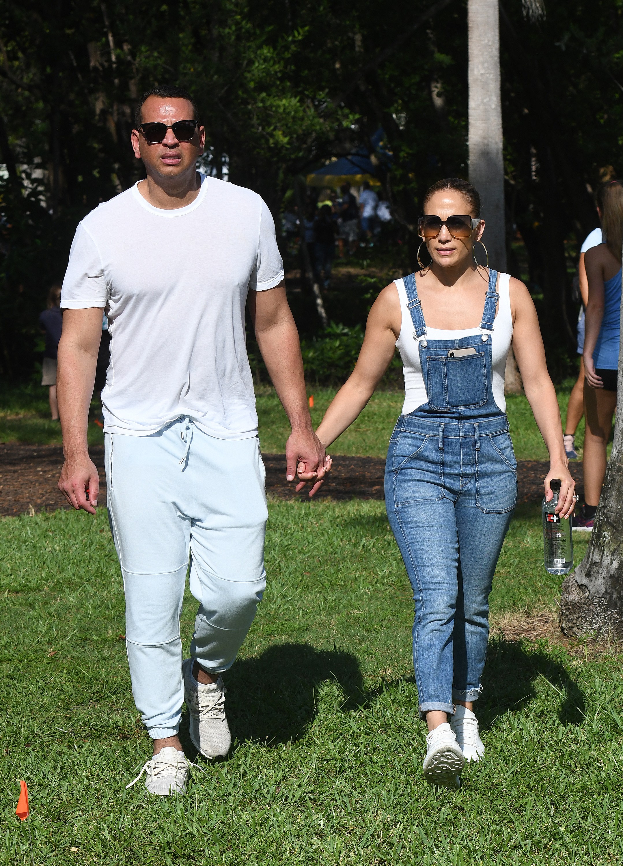 J.Lo, A-Rod and Marc Anthony Reunite at Children's Recital