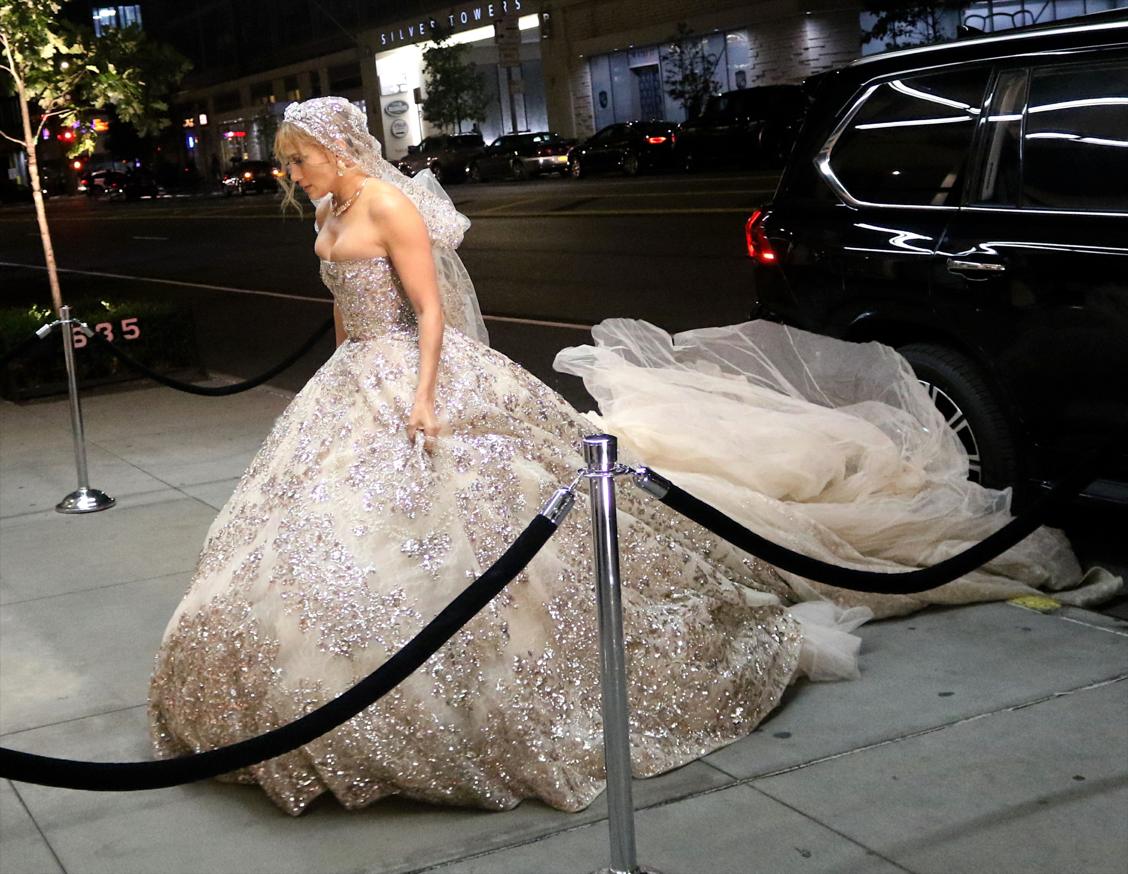 Jennifer Lopez Wears Wedding Dress To Film Marry Me Movie Pics 