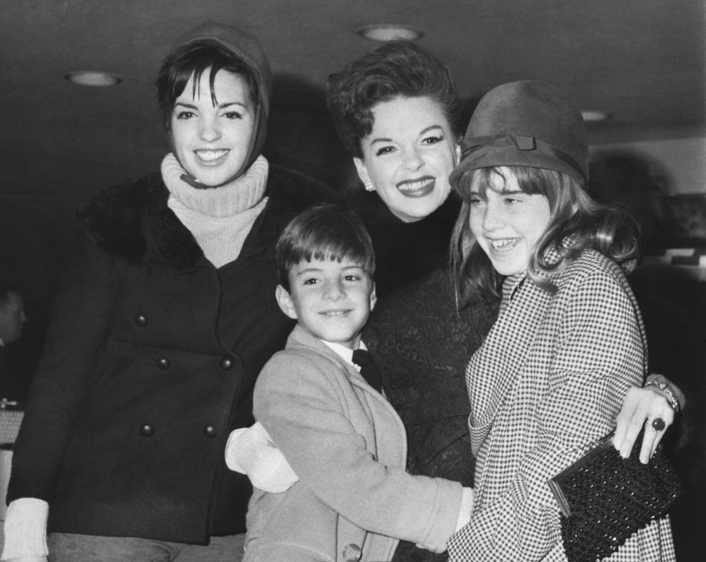 Lorna Luft Talks Mom Judy Garland S Legacy I M So Protective