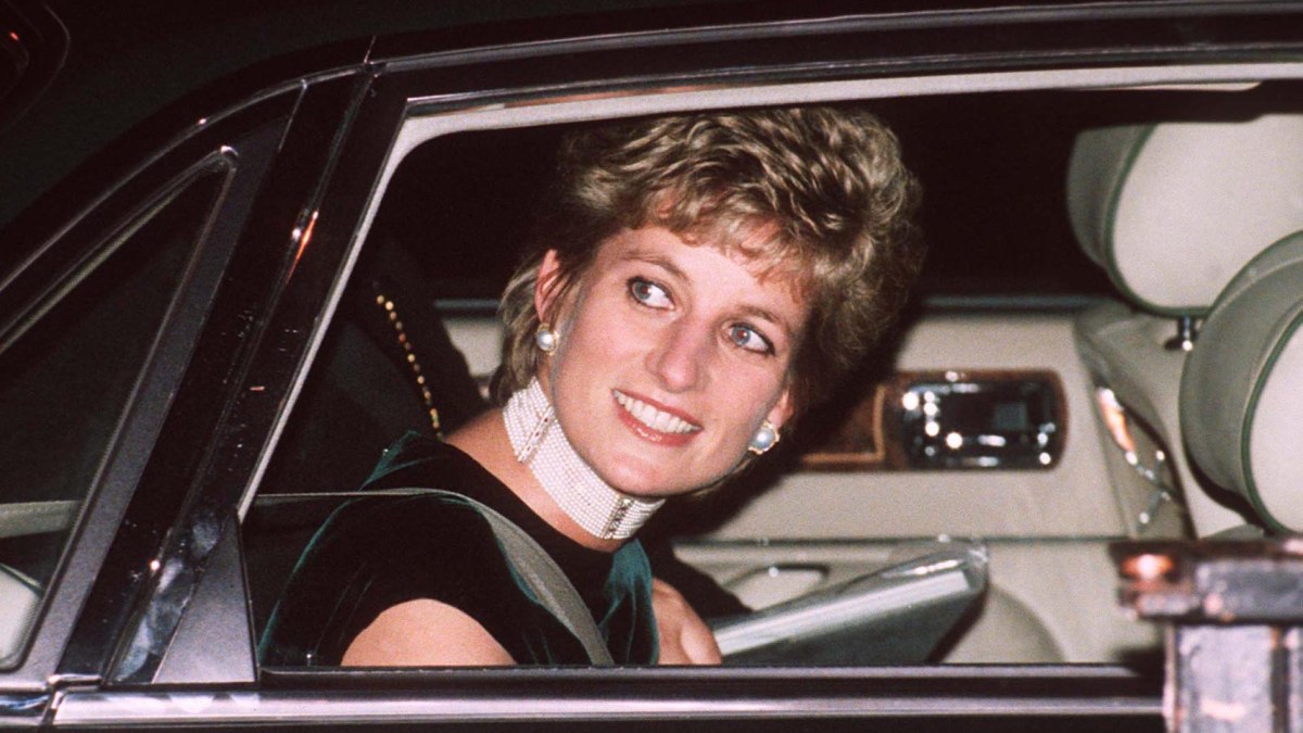 Princess Diana Car Crash Eyewitnesses Recall Her Tragic Death