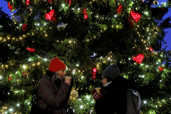 Stores Open on Christmas Day: Where to Shop on the Holidays