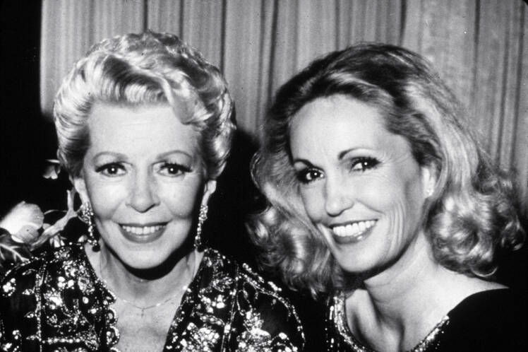 LANA TURNER WITH DAUGHTER, CHERYL CRANE