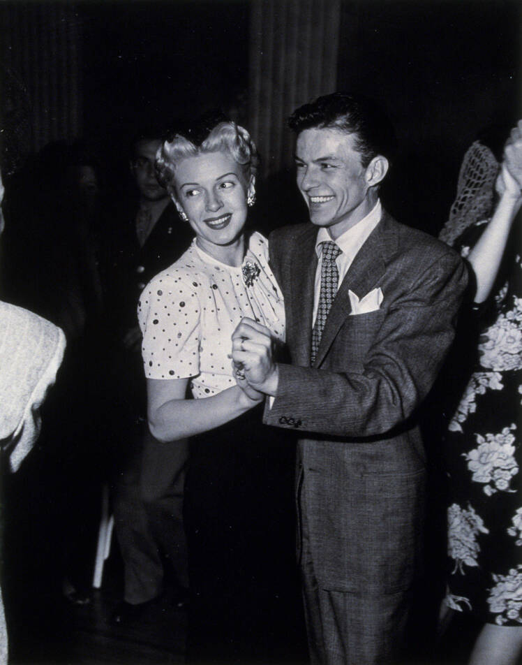 Lana Turner and Frank Sinatra